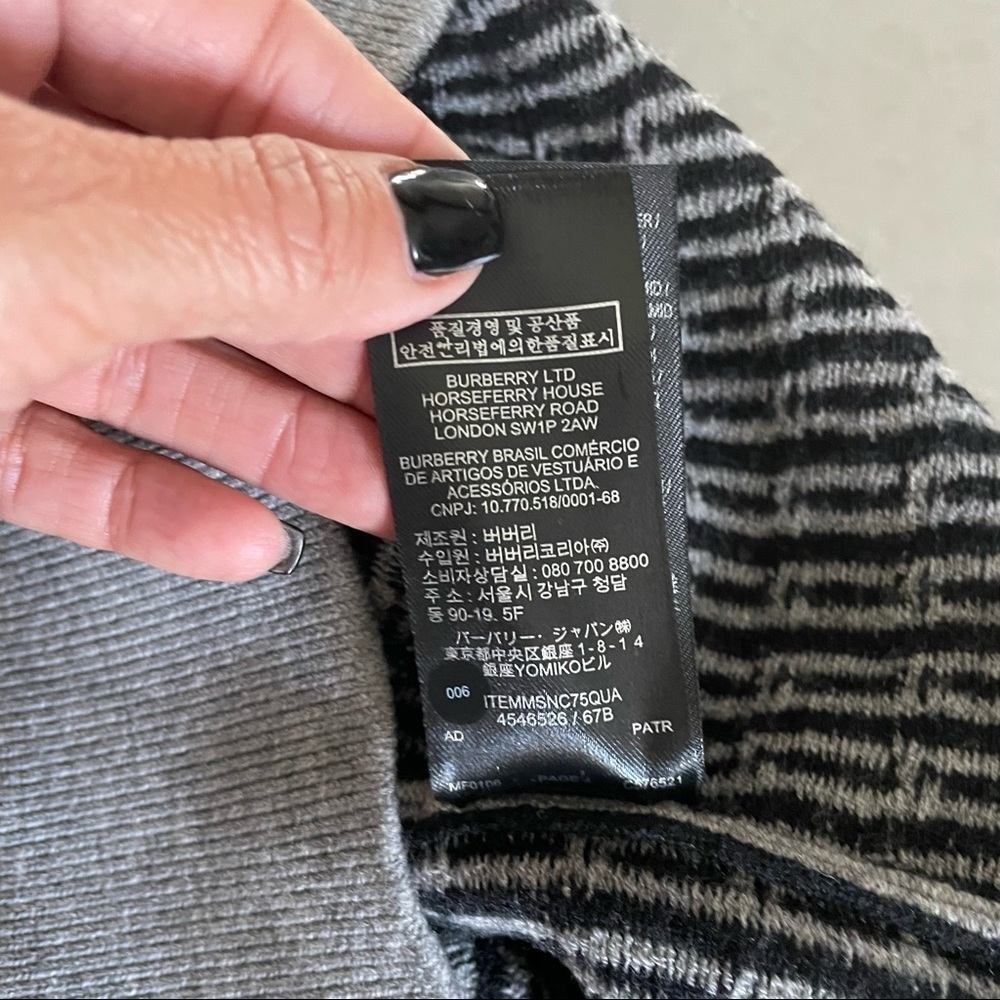 NWT BURBERRY gray black cable knit one shoulder asymmetrical sweater size XL - Picture 11 of 15